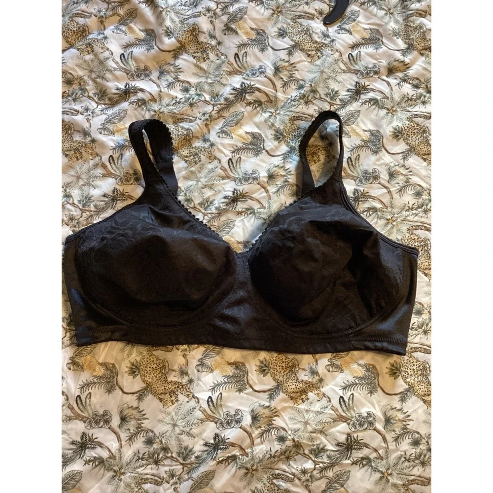 Playtex 18‎ Hour Ultimate Lift & Support Wirefree Bra Black 44D 4745 NIB